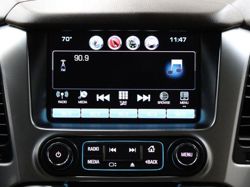 Used 2016 Chevrolet Suburban LT image 28