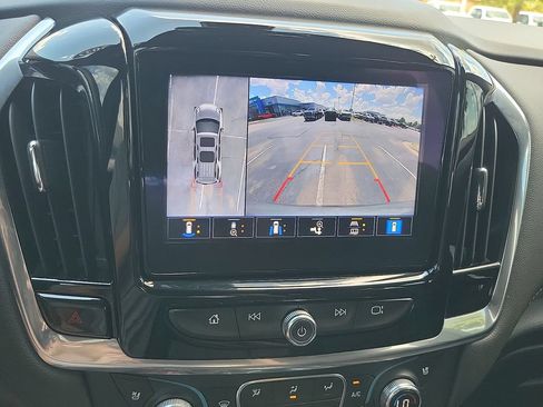 Used 2023 Chevrolet Traverse High Country w/ LPO, 'HIT The Road' Package FWD image 17