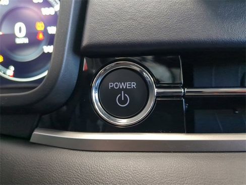 New 2025 Mitsubishi Outlander SEL image 35