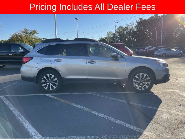 Used 2017 Subaru Outback 2.5i Limited AWD/4WD image 11