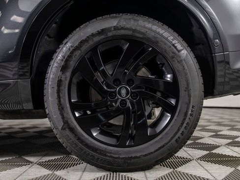 Used 2025 Land Rover Discovery Sport S AWD/4WD image 40