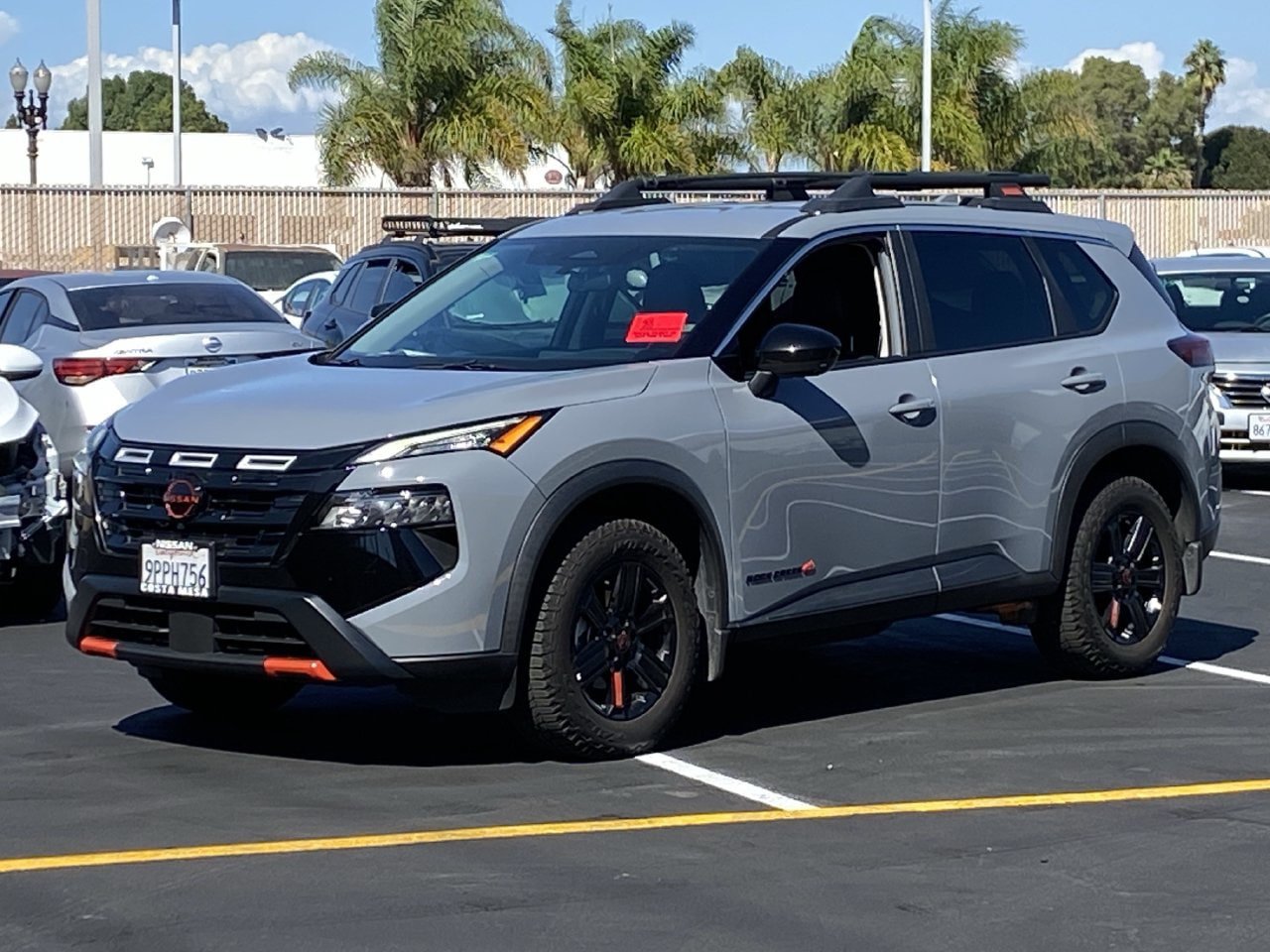 Certified 2025 Nissan Rogue SV AWD/4WD image 2