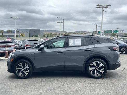 Certified 2023 Volkswagen ID.4 Pro AWD/4WD image 2