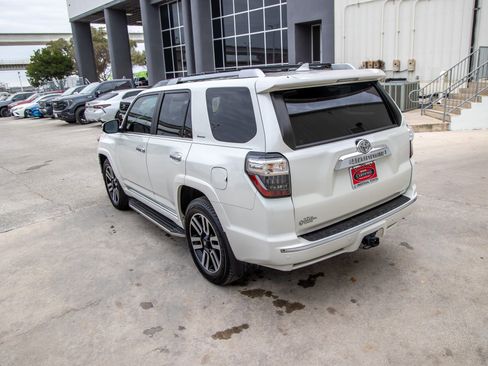 Used 2021 Toyota 4Runner Limited image 9