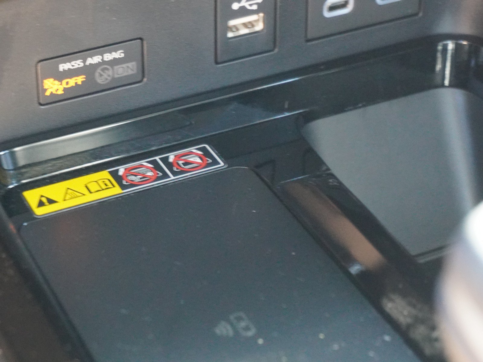 Used 2026 Toyota Camry XLE FWD image 35