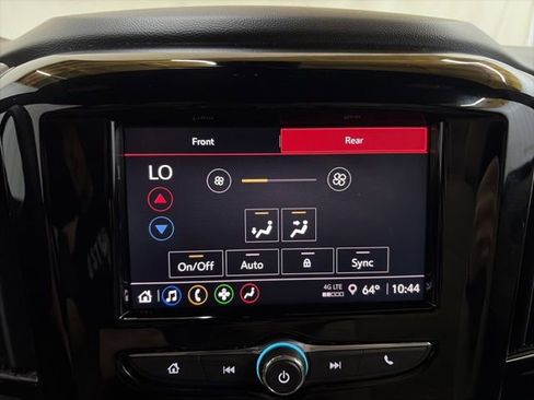Used 2023 Chevrolet Traverse LS AWD/4WD image 55
