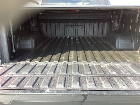 Used 2021 GMC Sierra 1500 AT4 w/ AT4 Preferred Package image 16