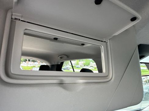 Used 2025 Nissan Kicks Play S FWD image 52