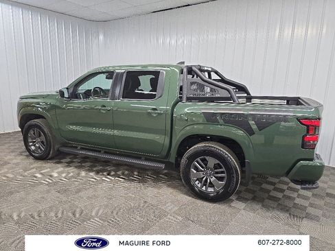 Used 2025 Nissan Frontier SV w/ SV Convenience Package AWD/4WD image 5