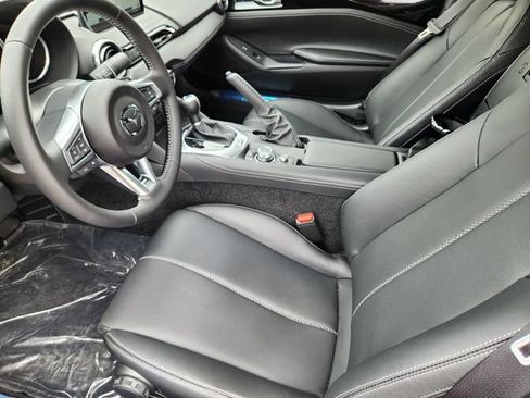 New 2026 MAZDA MX-5 Miata Grand Touring w/ Weather Package RWD image 9