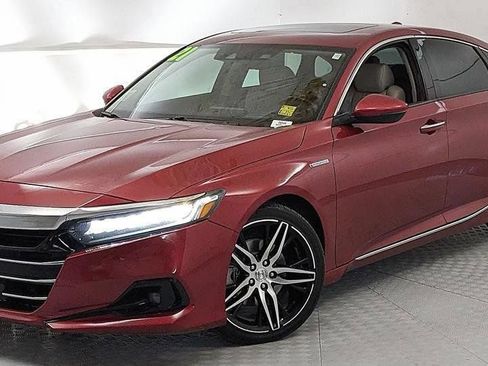Used 2021 Honda Accord Touring image 6