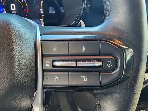 Used 2023 Chevrolet Colorado LT w/ LT Convenience Package III RWD image 20