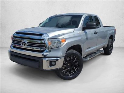 Used 2016 Toyota Tundra SR5 w/ SR5 Upgrade Package