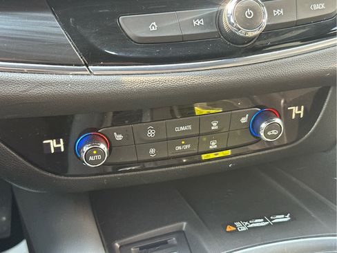 Used 2022 Buick Enclave Essence w/ Experience Buick Package image 37