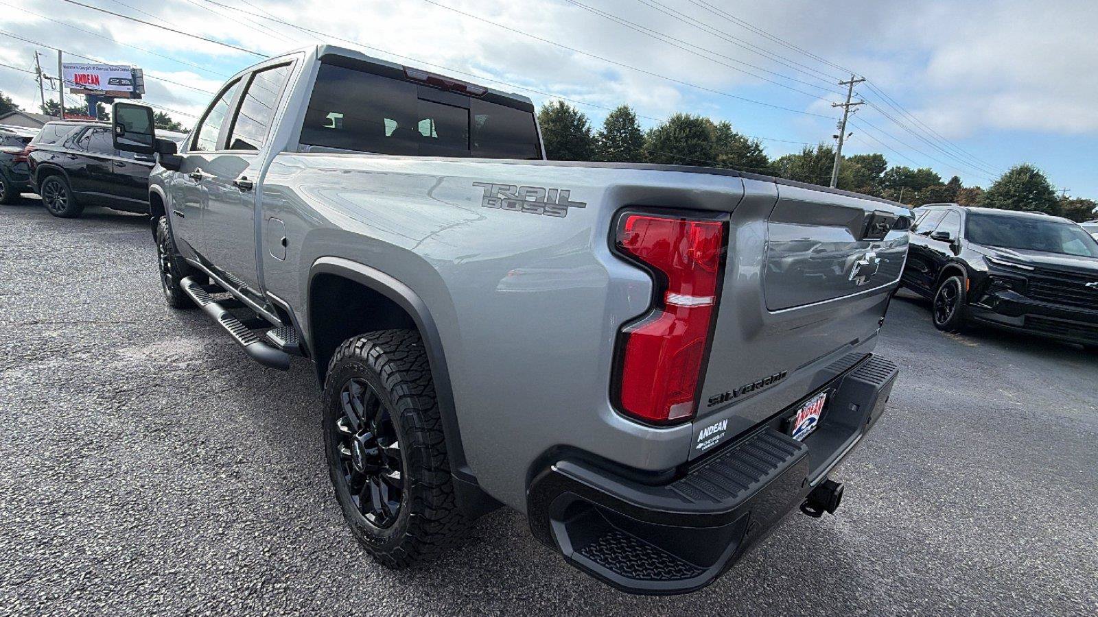 New 2026 Chevrolet Silverado 2500 LT w/ Trail Boss Package AWD/4WD image 11