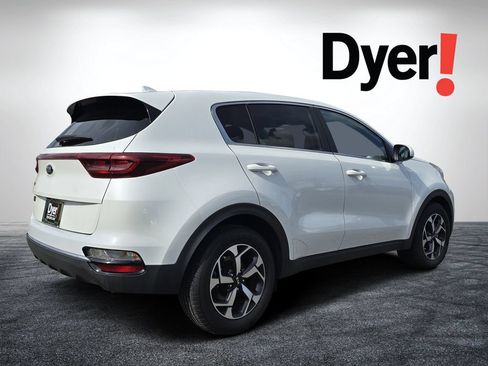 Used 2022 Kia Sportage LX FWD image 5