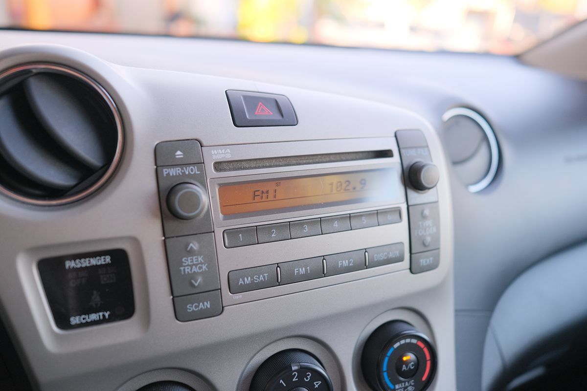Used 2009 Toyota Matrix FWD image 18