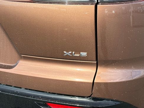 New 2026 Toyota Crown Signia image 19