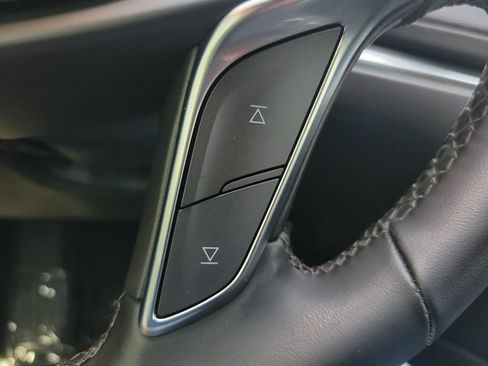 Used 2024 Cadillac XT5 Luxury FWD image 22