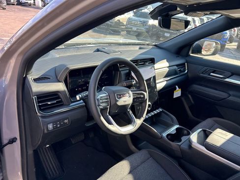 New 2026 GMC Terrain Elevation w/ Technology Package II AWD/4WD image 18