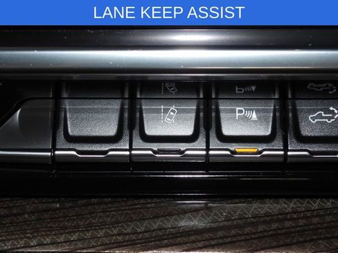 Used 2026 Chevrolet Silverado 2500 LT w/ Trail Boss Package AWD/4WD image 18