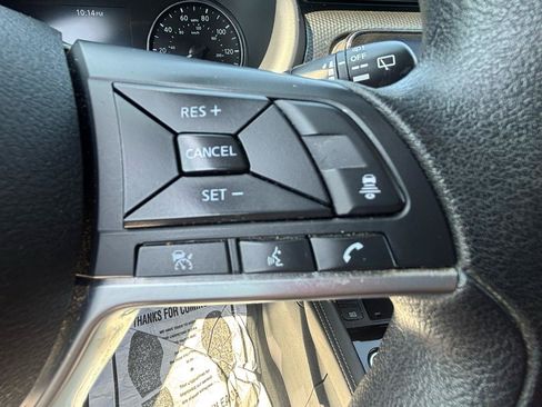 Used 2023 Nissan Kicks SV FWD image 47