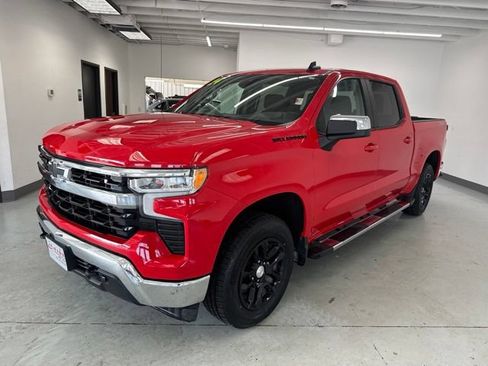Used 2024 Chevrolet Silverado 1500 LT w/ Protection Package AWD/4WD image 6