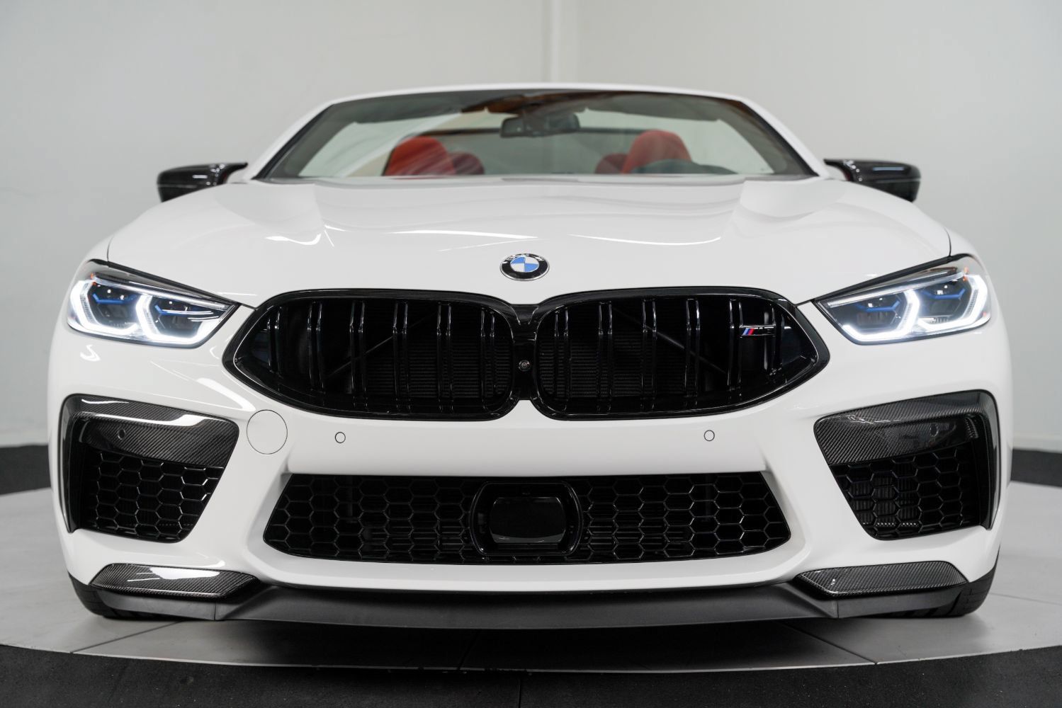 Used 2025 BMW M8 Competition w/ M Carbon Exterior Package AWD/4WD image 17