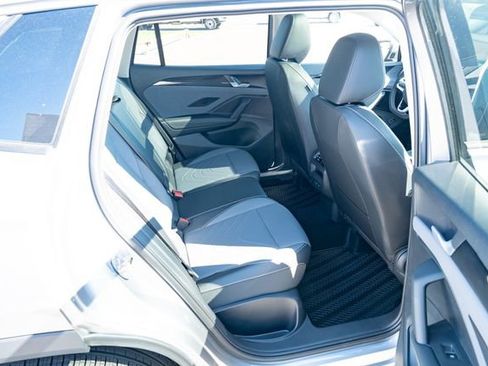 New 2026 Volkswagen Tiguan SE FWD image 41
