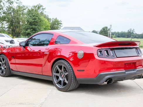 Used 2011 Ford Mustang GT Premium w/ Electronics Pkg RWD image 21