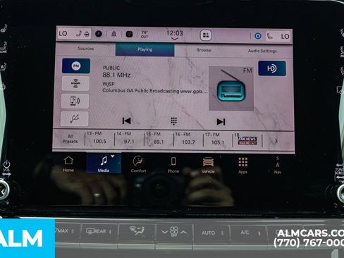 Used 2024 Jeep Wagoneer L Series II w/ Flexible Seating Group image 43