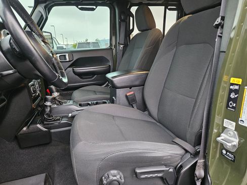 Used 2021 Jeep Gladiator Sport AWD/4WD image 21