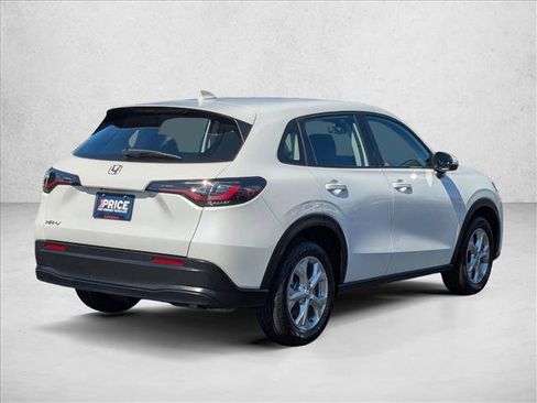 Used 2023 Honda HR-V LX image 5