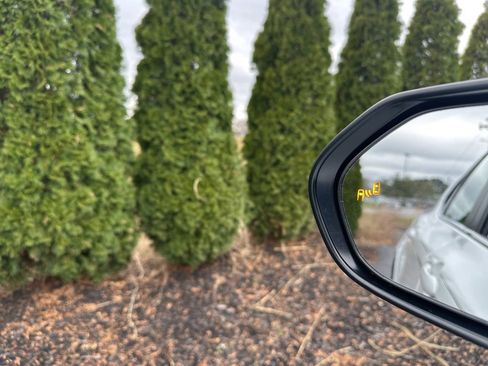 Certified 2021 Toyota Camry SE w/ Cold Weather Package image 16