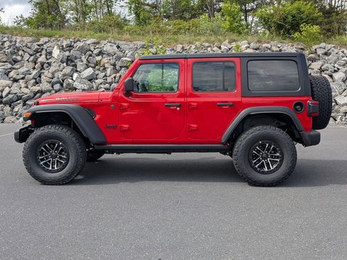 New 2025 Jeep Wrangler Unlimited Sport image 8