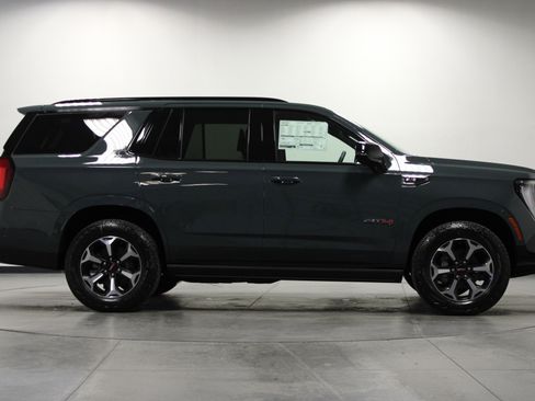 New 2026 GMC Yukon AT4 w/ AT4 Premium Plus Package AWD/4WD image 3