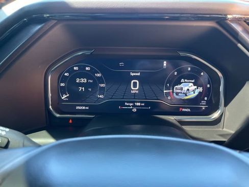 Used 2025 GMC Sierra 2500 AT4 w/ AT4 Premium Plus Package AWD/4WD image 27