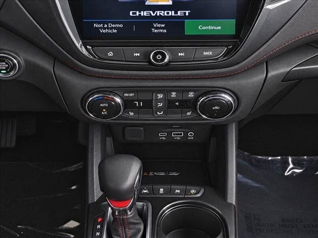 Used 2023 Chevrolet TrailBlazer RS w/ Technology Package FWD image 22