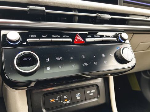 New 2026 Hyundai Kona SE AWD/4WD image 10