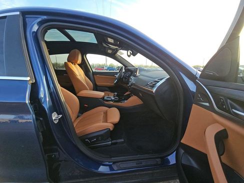 Used 2025 BMW X4 xDrive30i AWD/4WD image 15