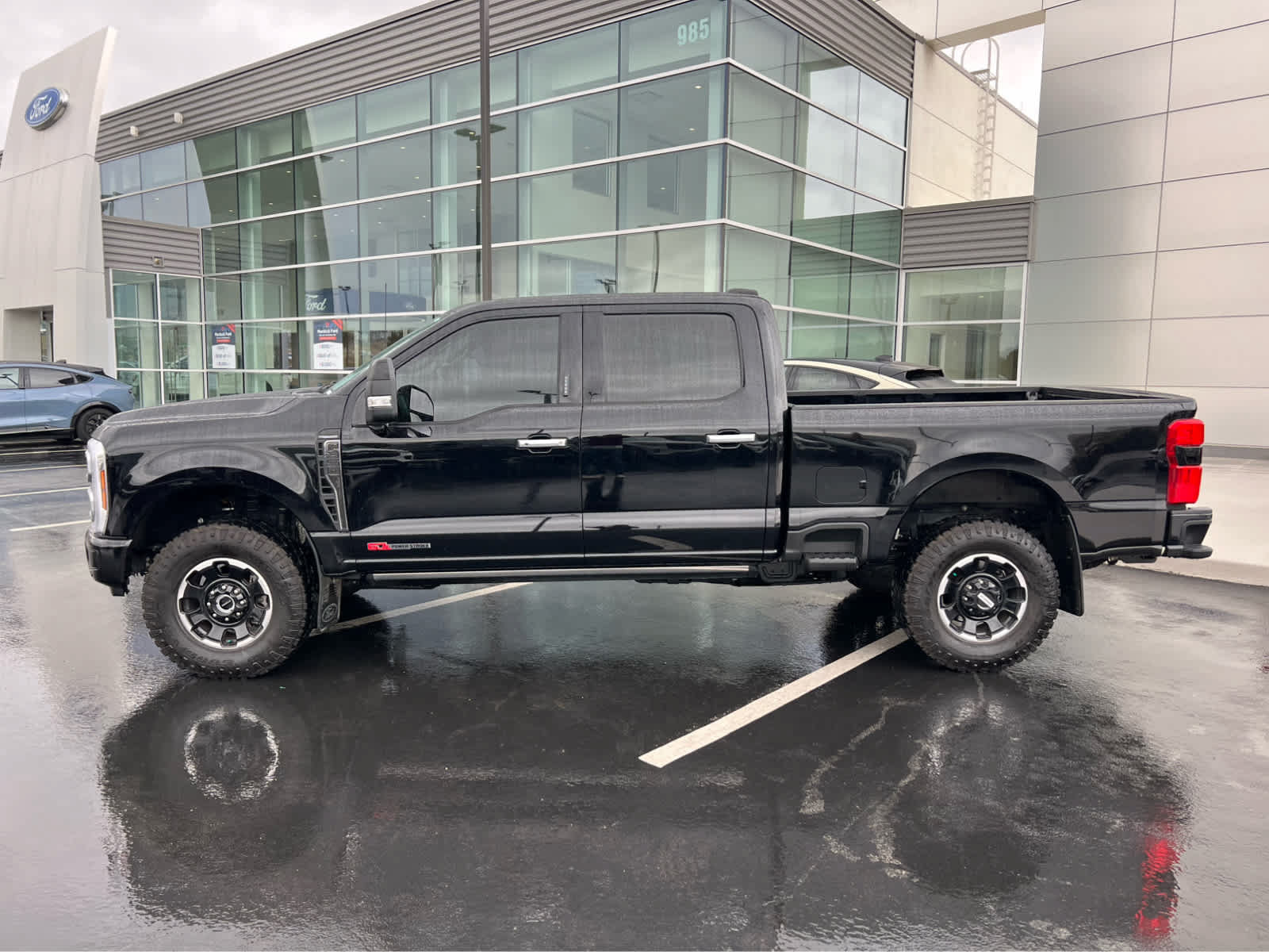 Used 2026 Ford F350 Platinum w/ Platinum Plus Package AWD/4WD image 13