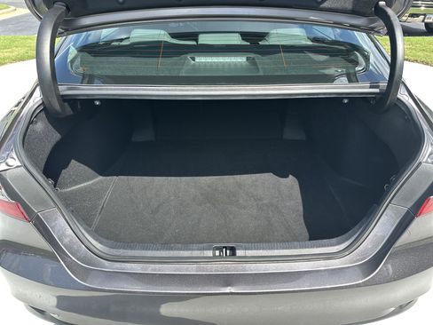 Certified 2022 Toyota Camry LE AWD/4WD image 32