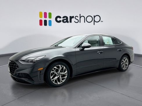 Used 2023 Hyundai Sonata SEL w/ Winter Weather Package FWD image 1