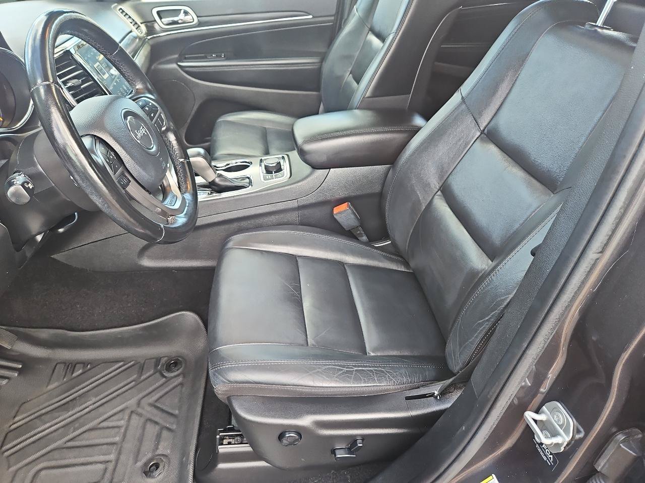 Used 2021 Jeep Grand Cherokee Limited AWD/4WD image 12