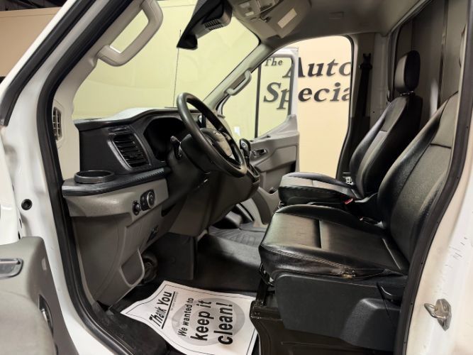 Used 2022 Ford Transit 350 DRW RWD image 10