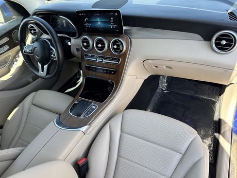 Used 2022 Mercedes-Benz GLC 300 image 39