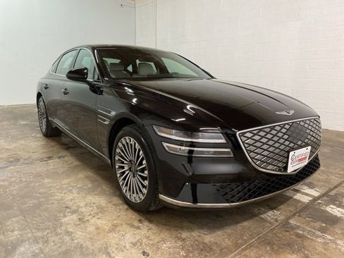 Used 2024 Genesis G80 image 3