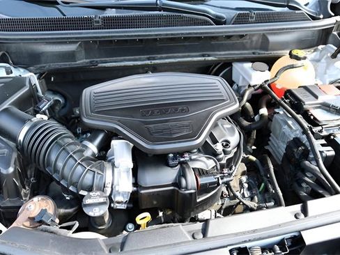 Used 2021 Cadillac XT5 Premium Luxury image 10