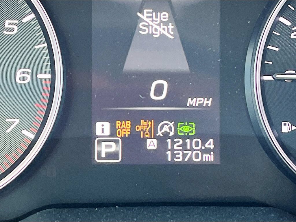 Used 2025 Subaru Legacy Limited w/ Popular Package #3 AWD/4WD image 12