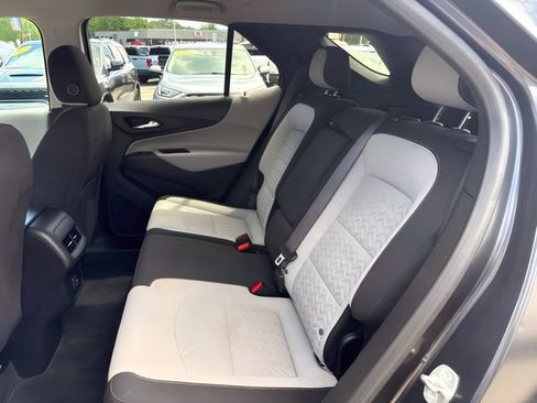 Used 2022 Chevrolet Equinox LT AWD/4WD image 18